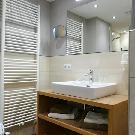 Bed & Breakfast Haus Tirol