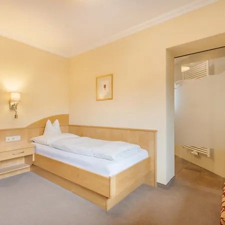 Bed & Breakfast Haus Tirol