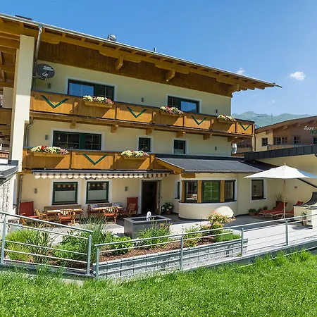 Bed & Breakfast Haus Tirol 4*