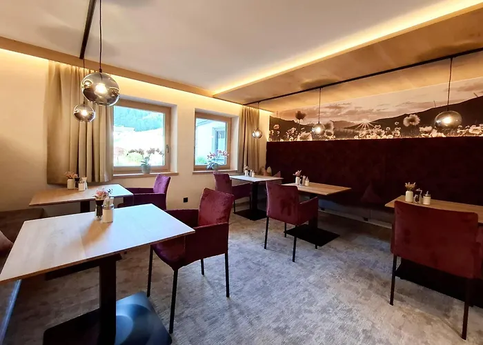 Haus Tirol 3* טוקס