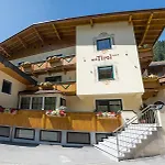 B&B Haus Tirol 3*